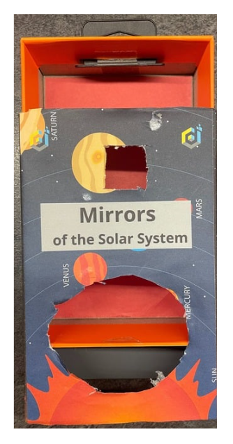 Planetary albedo: cardboard box with two openings